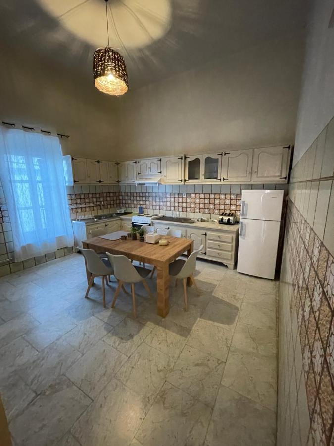 Artemis Suite Agia Marina  Esterno foto