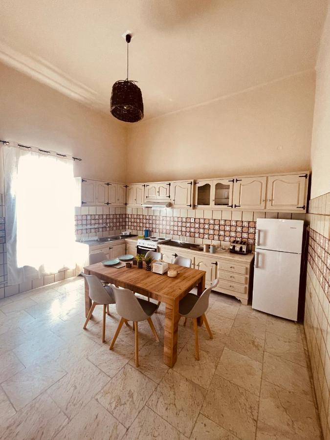 Artemis Suite Agia Marina  Esterno foto