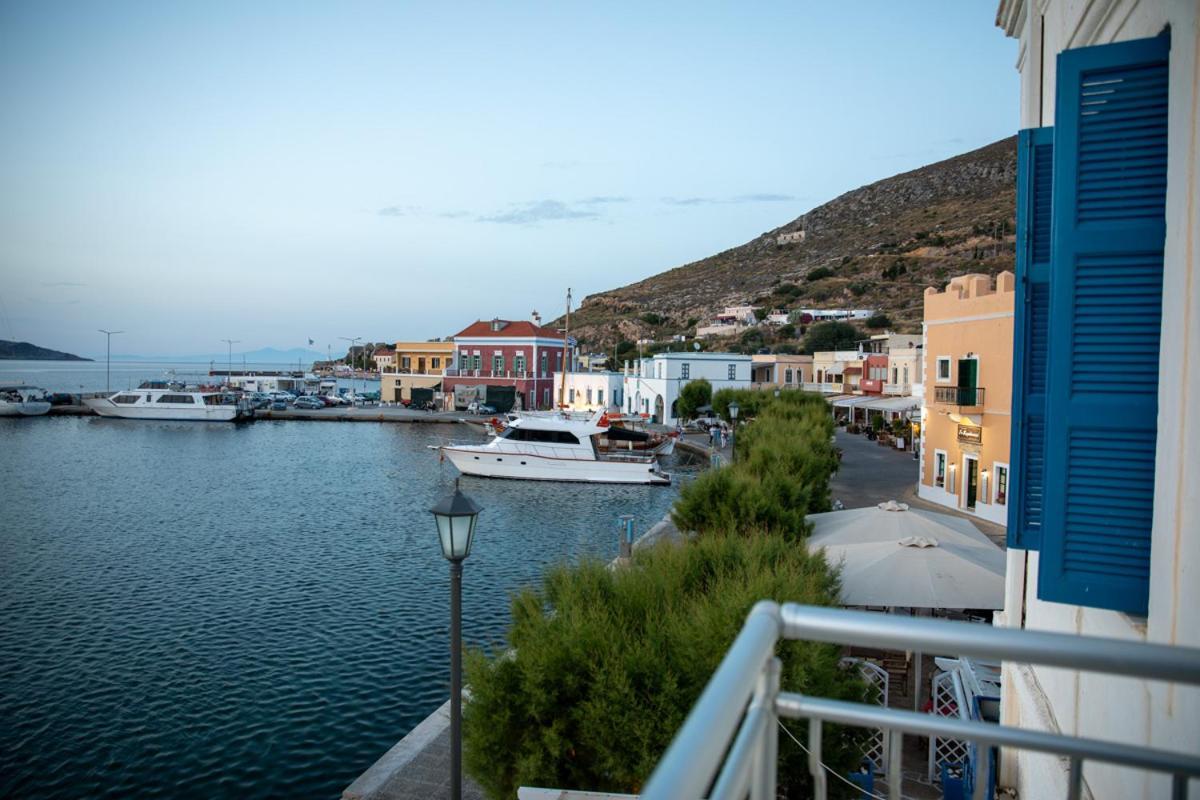 Artemis Suite Agia Marina  Esterno foto