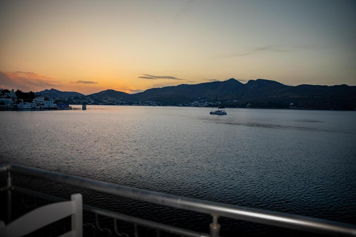 Artemis Suite Agia Marina  Esterno foto