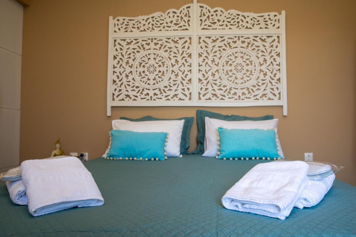 Artemis Suite Agia Marina  Esterno foto
